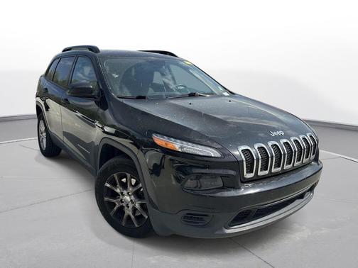 Diamond Black Crystal Pearlcoat 2017 Jeep Cherokee Sport