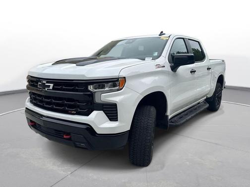 Summit White 2025 Chevrolet Silverado 1500 LT Trail Boss
