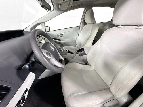 Classic Silver Metallic 2015 Toyota Prius Five