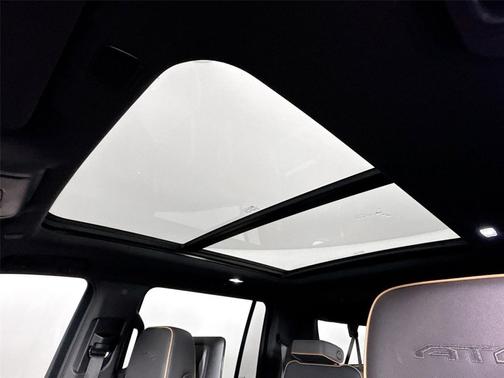 2021 GMC Yukon XL 4WD AT4