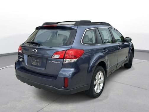 Blue 2014 Subaru Outback 2.5i