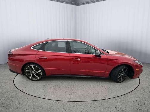 2022 Hyundai SONATA SEL Plus