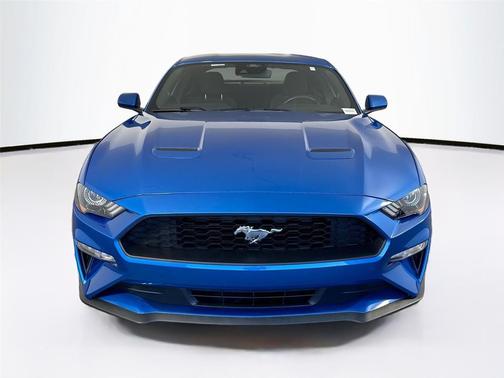2021 Ford Mustang EcoBoost