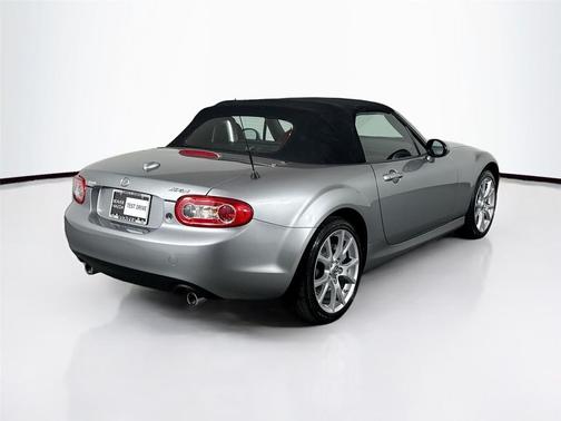 Dolphin Gray Mica 2013 Mazda MX-5 Miata Grand Touring