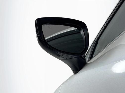 Snowflake White Pearl Mica 2026 Mazda CX-30 2.5 S