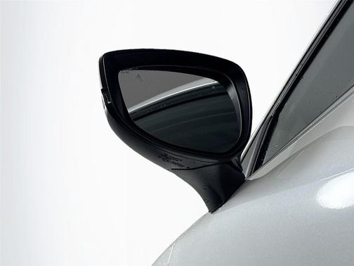 Snowflake White Pearl Mica 2026 Mazda CX-30 2.5 S