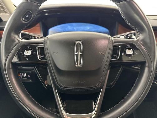 Infinite Black Metallic Clearcoat 2022 Lincoln Aviator Reserve AWD