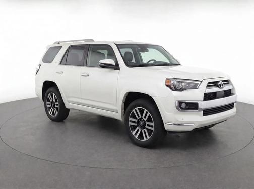 Blizzard Pearl 2020 Toyota 4Runner Limited