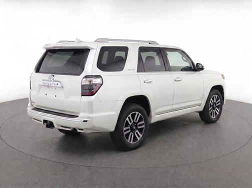 Blizzard Pearl 2020 Toyota 4Runner Limited