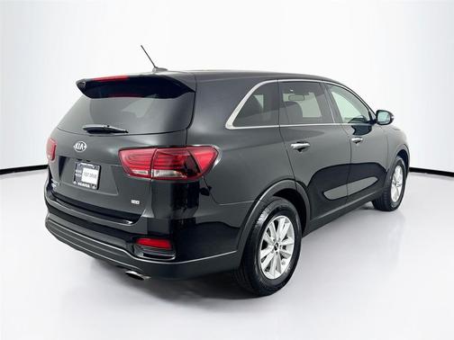 2019 Kia Sorento L
