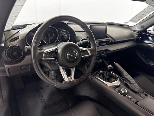 2023 Mazda MX-5 Miata Club