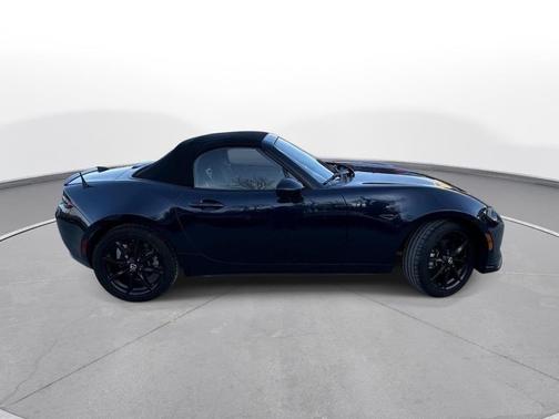 2023 Mazda MX-5 Miata Club