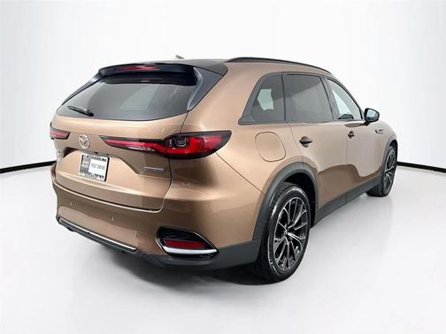 Melting Copper Metallic 2025 Mazda CX-70 PHEV Premium Plus Package