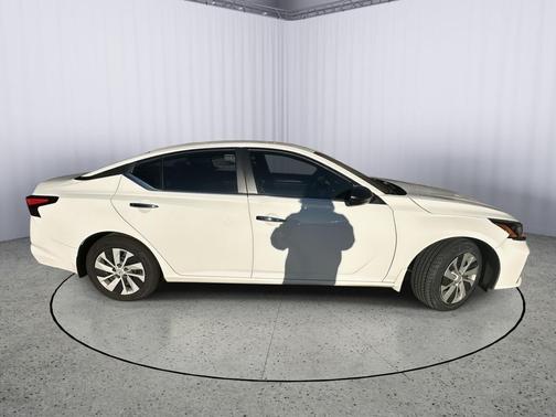 2024 Nissan Altima S FWD