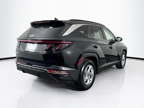 Phantom Black 2022 Hyundai TUCSON SEL
