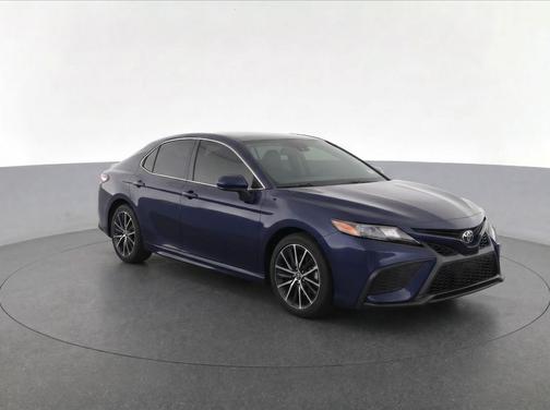 Galactic Aqua Mica 2021 Toyota Camry SE