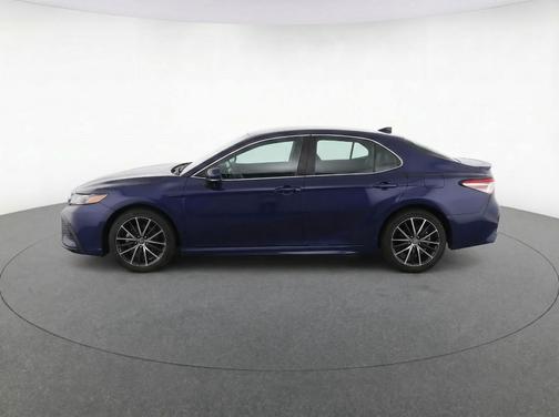 Galactic Aqua Mica 2021 Toyota Camry SE