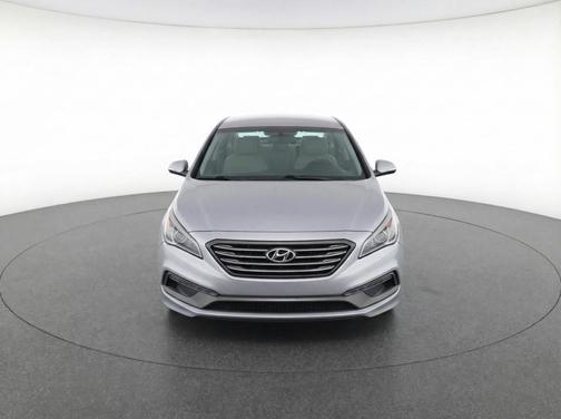 Symphony Silver 2017 Hyundai SONATA Sport