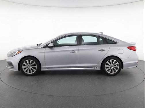 Symphony Silver 2017 Hyundai SONATA Sport