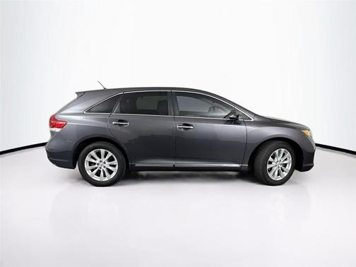 2014 Toyota Venza LE