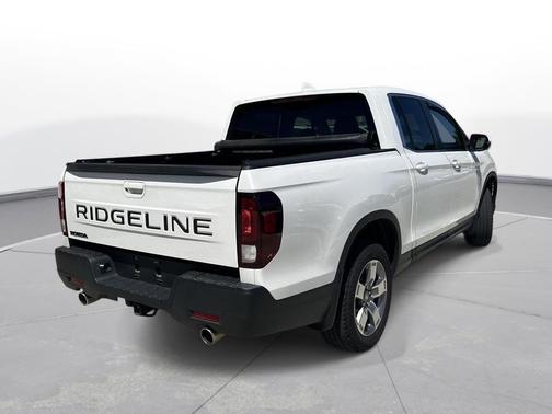 Platinum White Pearl 2025 Honda Ridgeline RTL