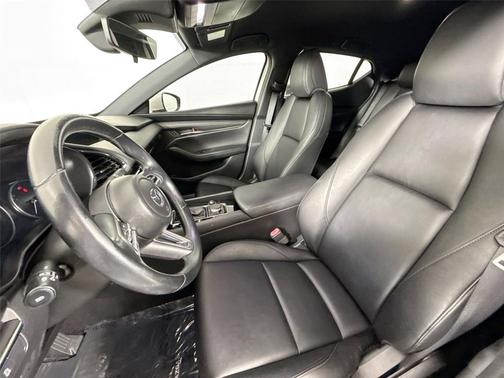 Snowflake White Pearl Mica 2019 Mazda Mazda3 FWD