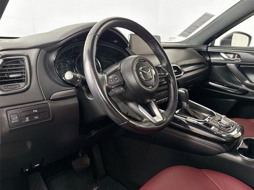 2023 Mazda CX-9 Carbon Edition