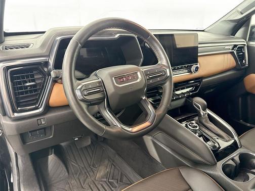 Onyx Black 2024 GMC Canyon AT4