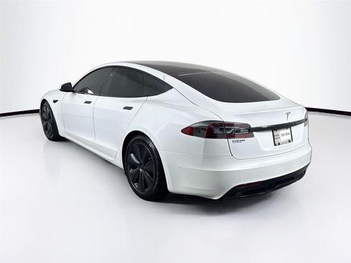 2022 Tesla Model S Dual Motor All-Wheel Drive