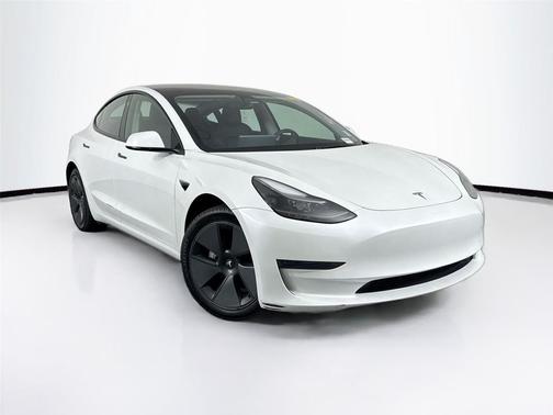 2023 Tesla Model 3 Standard Range