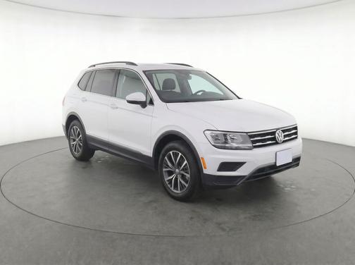 Pure White 2020 Volkswagen Tiguan 2.0T SE