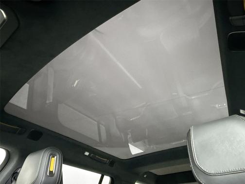 2023 Rivian R1S Adventure