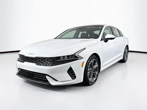 Glacial White Pearl 2023 Kia K5 EX