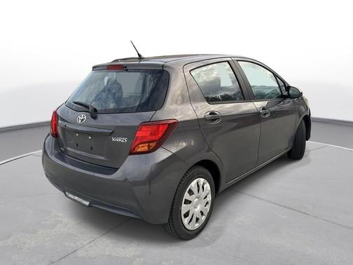 2015 Toyota Yaris L