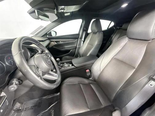 Jet Black Mica 2022 Mazda Mazda3 FWD w/Premium Package