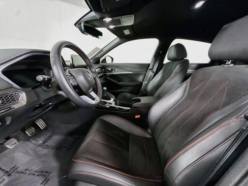 Lunar Silver Metallic 2024 Acura Integra Type S