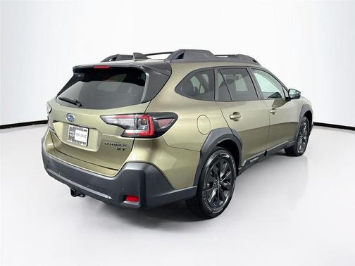 Autumn Green Metallic 2024 Subaru Outback Onyx Edition XT