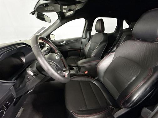 Agate Black Metallic 2025 Ford Escape ST-Line