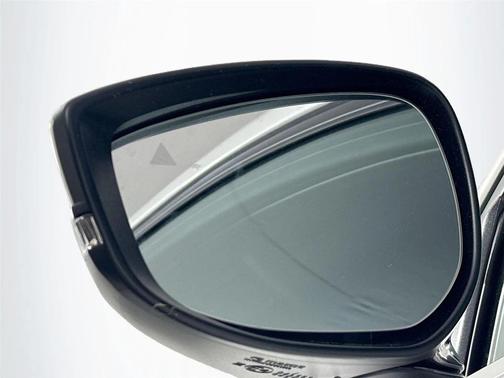 Snowflake White Pearl Mica 2026 Mazda Mazda3 FWD