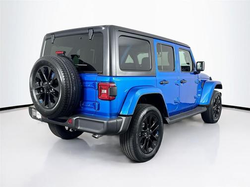 2022 Jeep Wrangler Unlimited 4xe Sahara