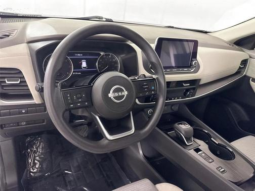 White 2023 Nissan Rogue SV