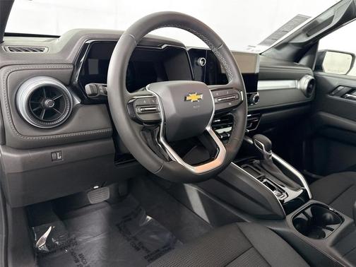 Black 2026 Chevrolet Colorado LT