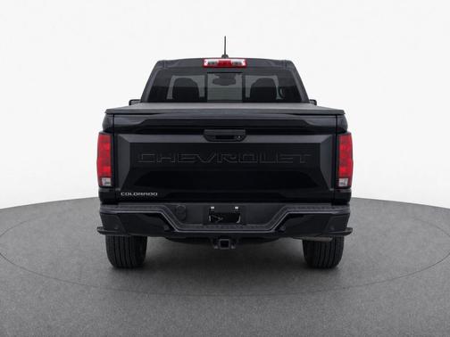 Black 2026 Chevrolet Colorado LT