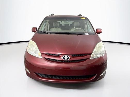 2008 Toyota Sienna XLE
