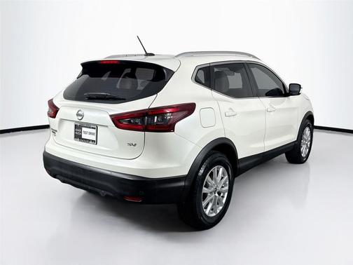 Pearl White Tricoat 2020 Nissan Rogue Sport SV