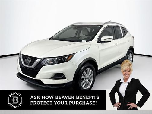 Pearl White Tricoat 2020 Nissan Rogue Sport SV
