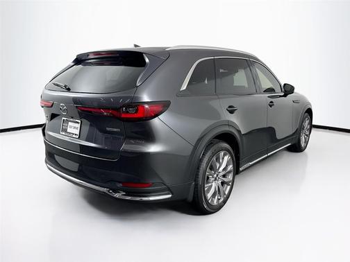 Machine Gray Metallic 2024 Mazda CX-90 3.3 Turbo Premium