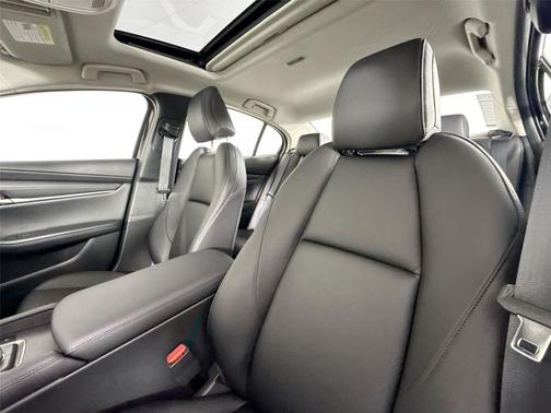 2026 Mazda Mazda3 FWD w/Preferred Package