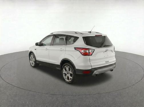 White Platinum Metallic Tri-Coat 2019 Ford Escape Titanium