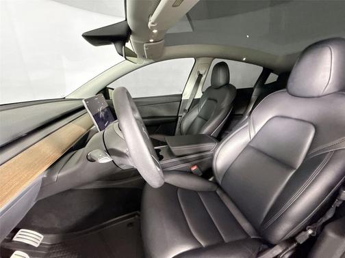 Midnight Silver Metallic 2022 Tesla Model Y Performance Dual Motor All-Wheel Drive